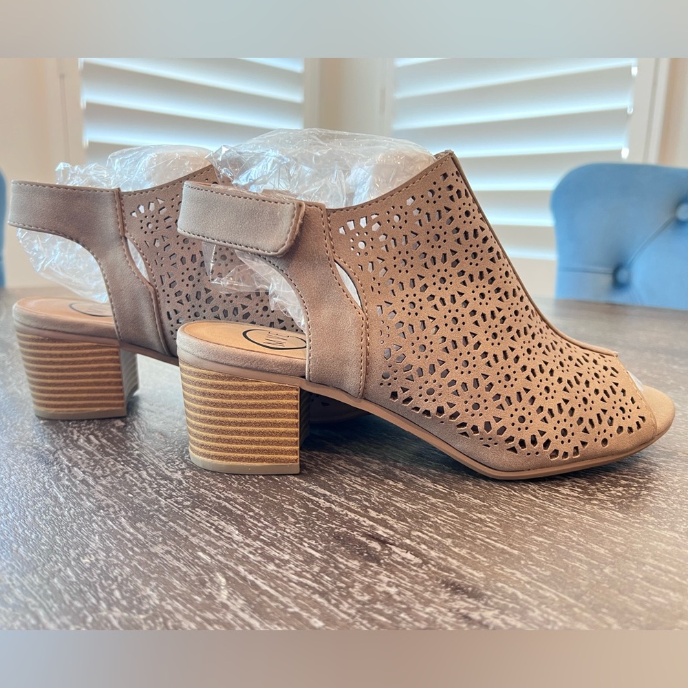 Elegant Beige Cutout Mules